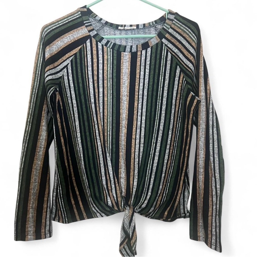 Striped Long Sleeve Tie-Front Top ( RT)